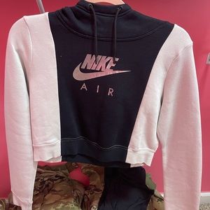 Nike Crop Top Hoodie